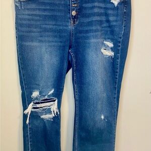 Casual Distressed Boyfriend Jeans in Blue